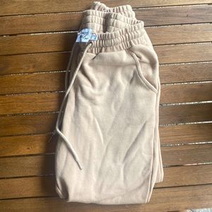 Brand new- never worn- tan princess Polly sweats